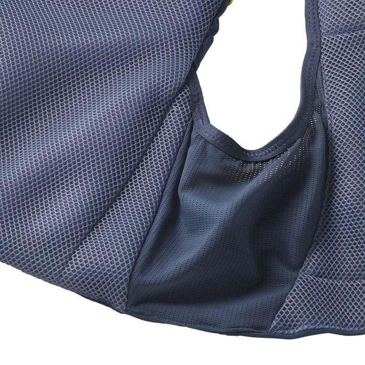 Gilet d’hydratation Salomon ADV Skin 12 bleu pierre, vue complète du design