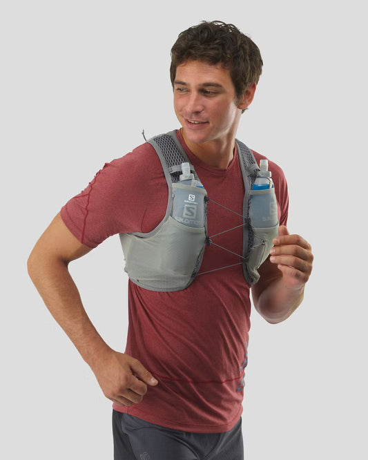 Gilet d’hydratation Salomon Active Skin 4 vert et gris, vue de face