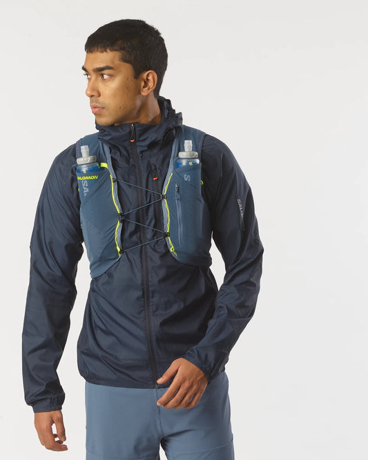 Gilet d’hydratation Salomon ADV Skin 5 bleu pierre, vue de face