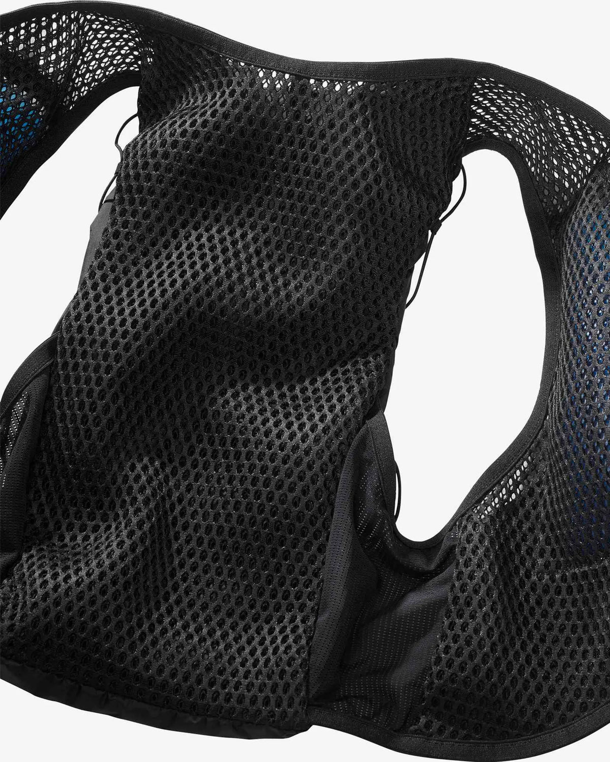 Salomon Active Skin 12 Schwarz Trinkweste, Detail der Fronttaschen